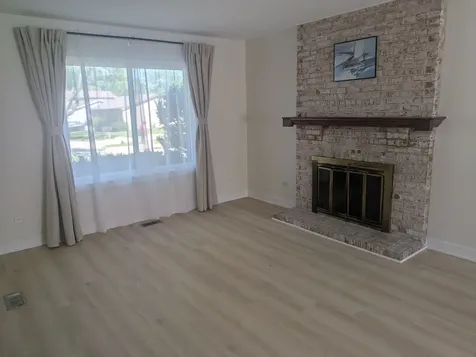 7 Blue Jay Court Woodridge IL 60517
