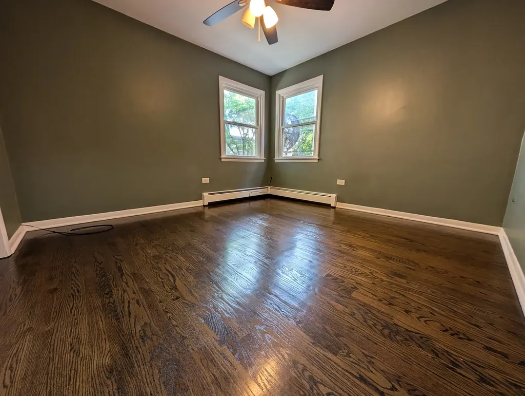 8642 West Berwyn Avenue Chicago IL 60656
