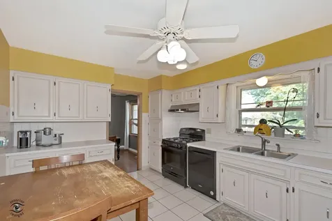 18653 Homewood Avenue Homewood IL 60430