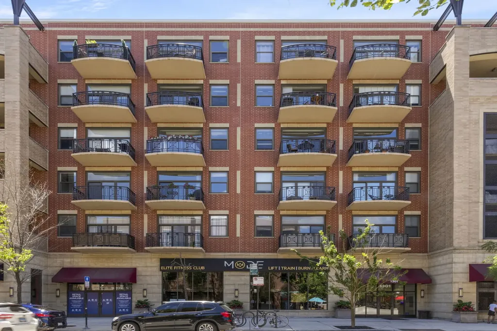 1301 West Madison Street Chicago IL 60607
