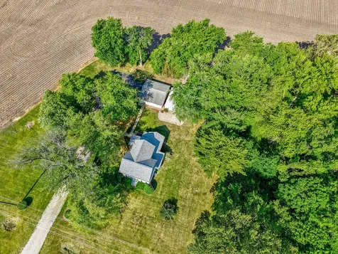 1685 North Il-23 Streator IL 61364