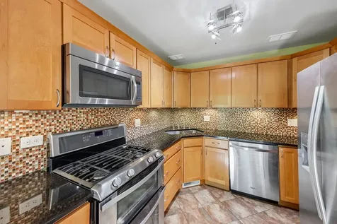 993 Willow Street Itasca IL 60143