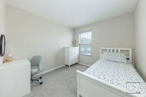 3608 Indian Head Lane Joliet IL 60435