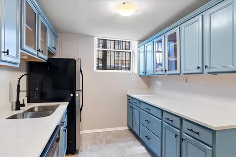 3145 North Cambridge Avenue Chicago IL 60657