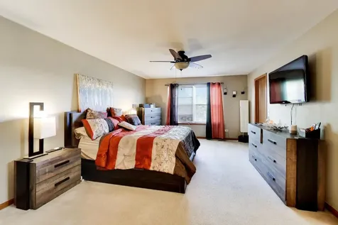 1179 West Maggie Lane Romeoville IL 60446