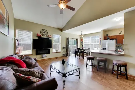 1179 West Maggie Lane Romeoville IL 60446