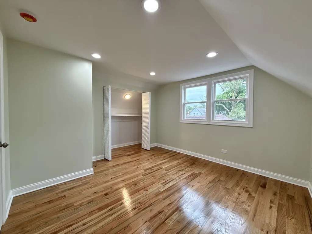 421 North Leclaire Avenue Chicago IL 60644