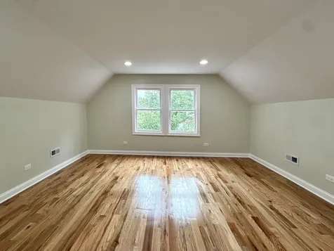 421 North Leclaire Avenue Chicago IL 60644