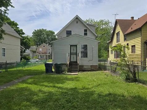 15213 Turlington Avenue Harvey IL 60426