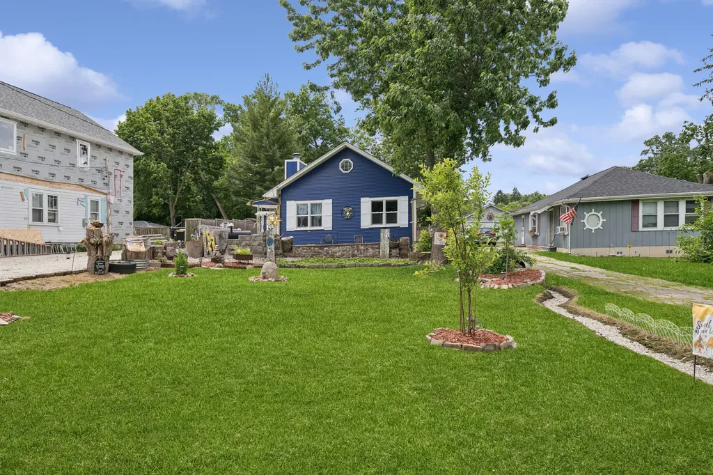 26265 West Prospect Avenue Antioch IL 60002