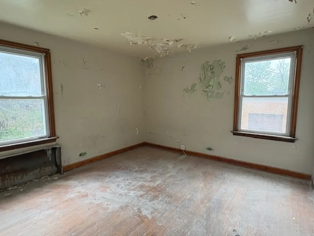 7711 South Ada Street Chicago IL 60620