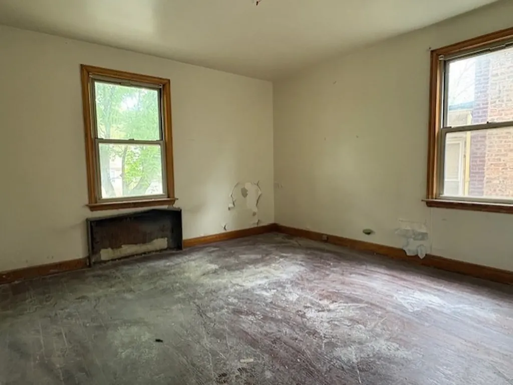 7711 South Ada Street Chicago IL 60620
