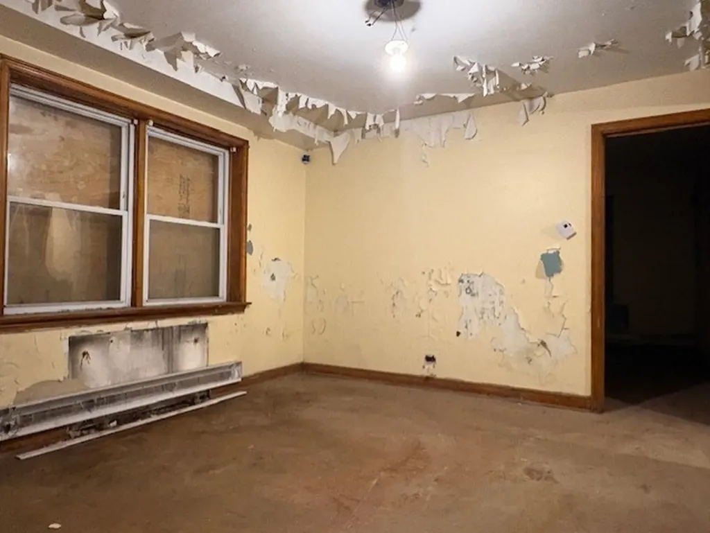 7711 South Ada Street Chicago IL 60620