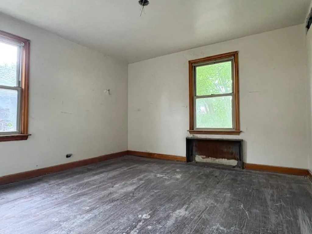 7711 South Ada Street Chicago IL 60620