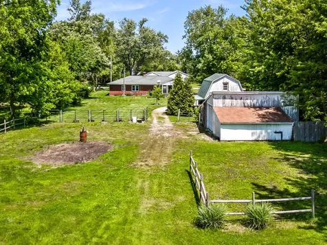 209 Woodrig Road Bloomington IL 61704