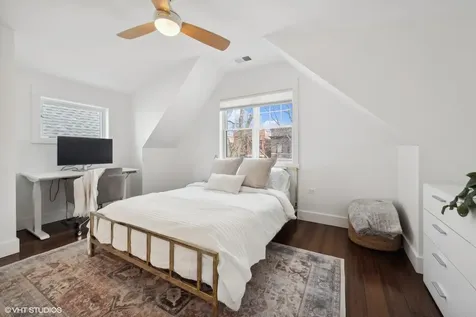 2630 North Whipple Street Chicago IL 60647