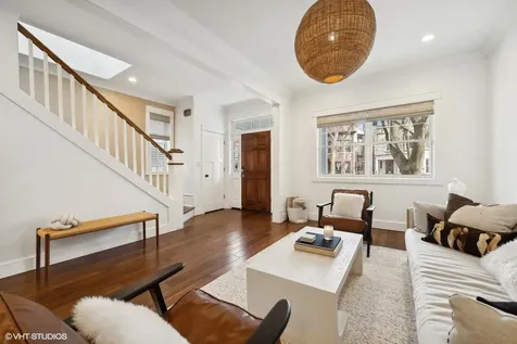 2630 North Whipple Street Chicago IL 60647