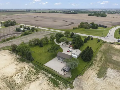6398 Ridge Road Oswego IL 60543