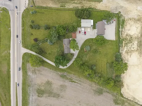 6398 Ridge Road Oswego IL 60543