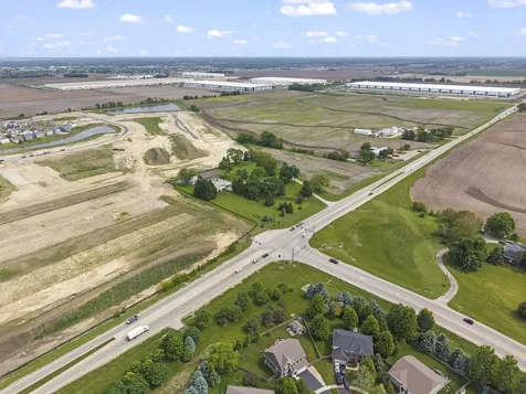 6398 Ridge Road Oswego IL 60543