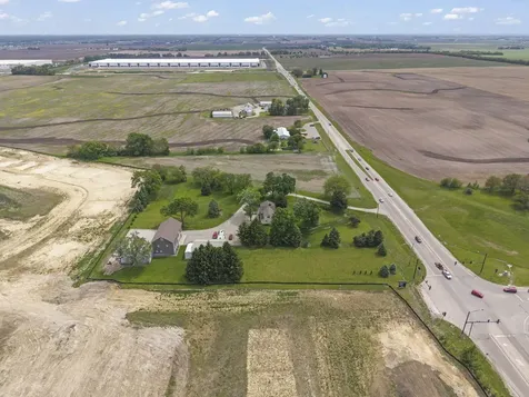 6398 Ridge Road Oswego IL 60543