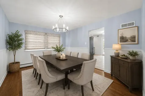835 Maple Road Flossmoor IL 60422