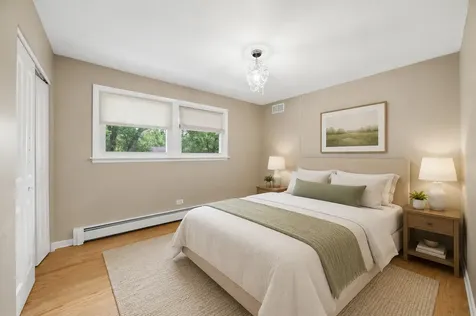 835 Maple Road Flossmoor IL 60422
