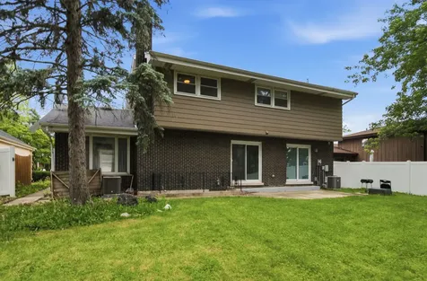 835 Maple Road Flossmoor IL 60422