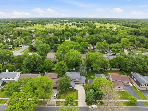 835 Maple Road Flossmoor IL 60422