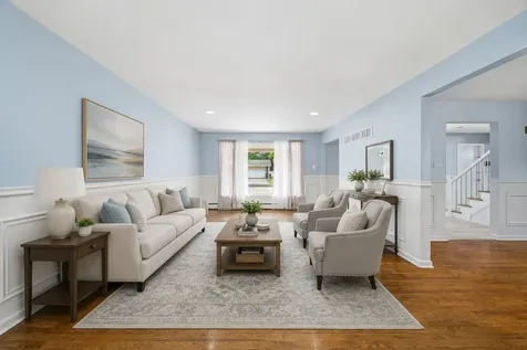 835 Maple Road Flossmoor IL 60422
