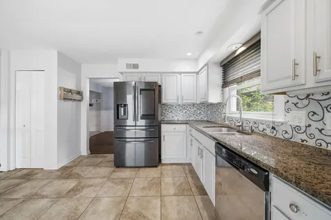 835 Maple Road Flossmoor IL 60422