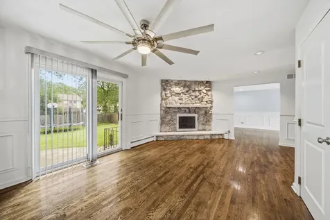 835 Maple Road Flossmoor IL 60422