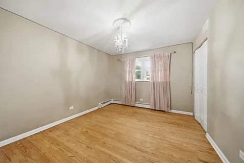 835 Maple Road Flossmoor IL 60422