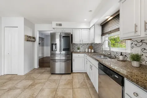 835 Maple Road Flossmoor IL 60422