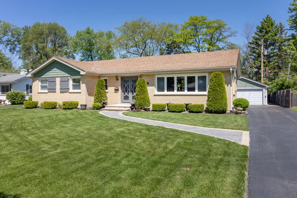 1110 Park Lane Western Springs IL 60558