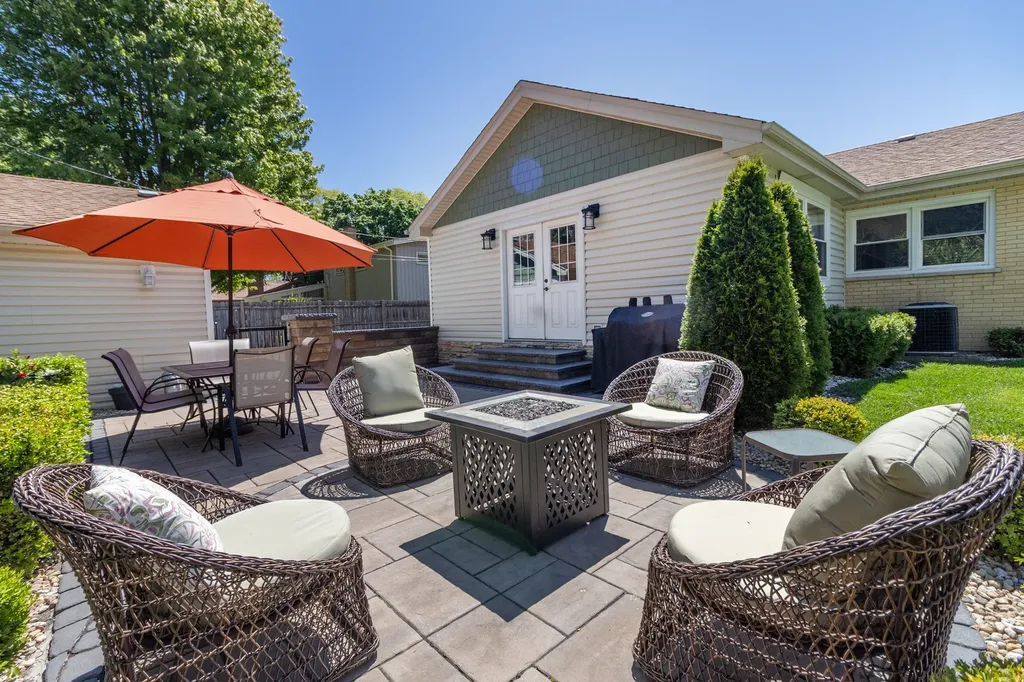1110 Park Lane Western Springs IL 60558