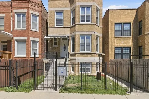 203 North Leamington Avenue Chicago IL 60644