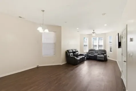 203 North Leamington Avenue Chicago IL 60644