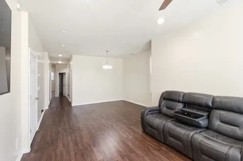 203 North Leamington Avenue Chicago IL 60644