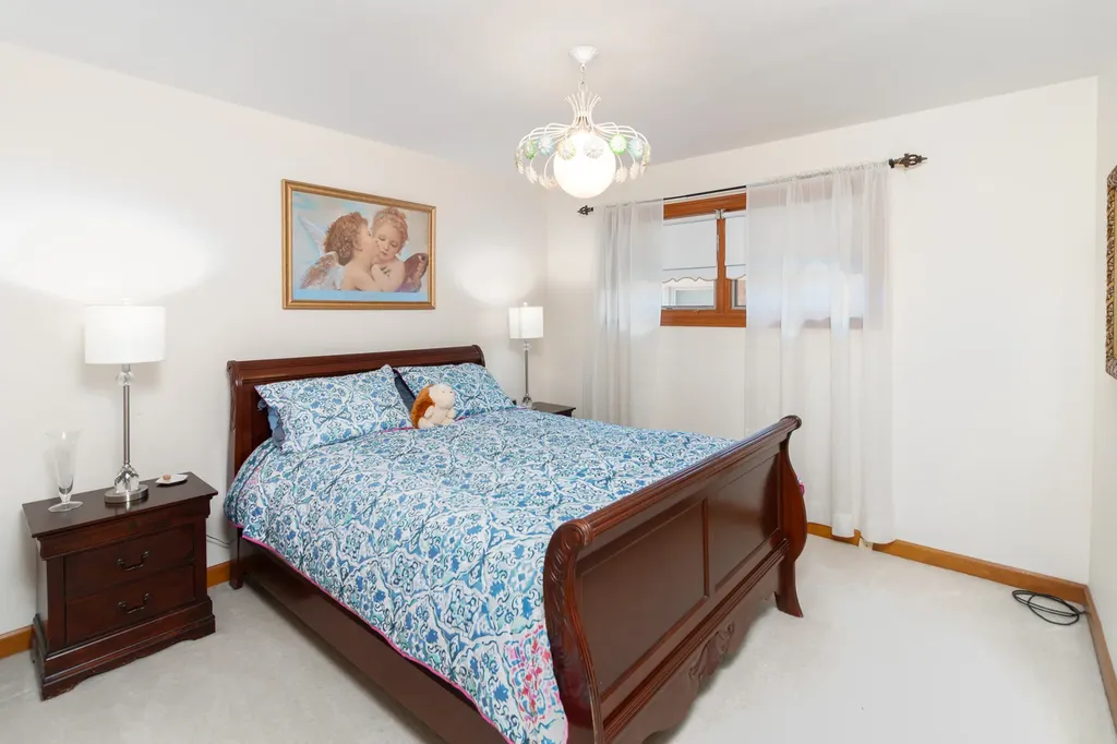 4917 North Nottingham Avenue Chicago IL 60656