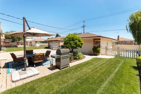 4917 North Nottingham Avenue Chicago IL 60656