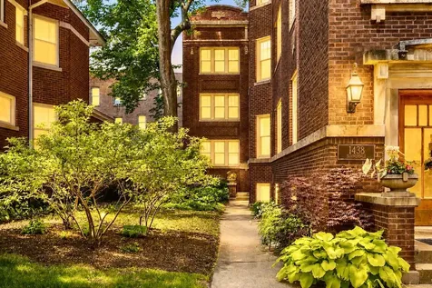 1442 West Summerdale Avenue Chicago IL 60640