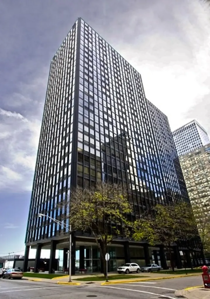 910 North Lake Shore Drive Chicago IL 60611
