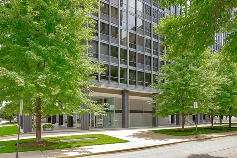 910 North Lake Shore Drive Chicago IL 60611