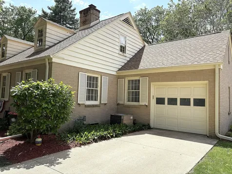 1505 1ST Avenue Sterling IL 61081