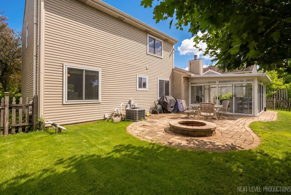 1428 President Street Glendale Heights IL 60139