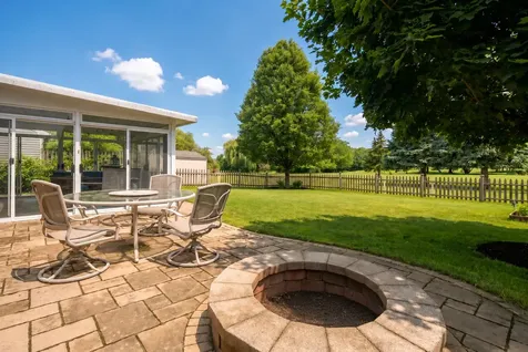 1428 President Street Glendale Heights IL 60139