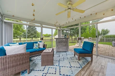 1428 President Street Glendale Heights IL 60139