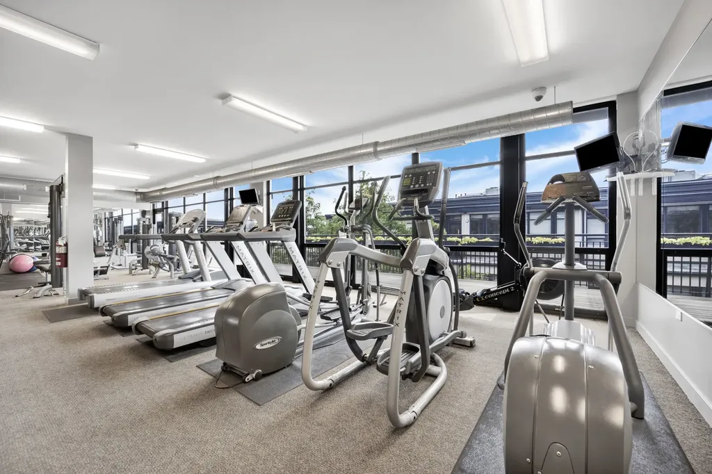 1111 West 14th Place Chicago IL 60608