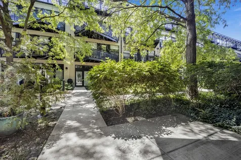 1111 West 14th Place Chicago IL 60608